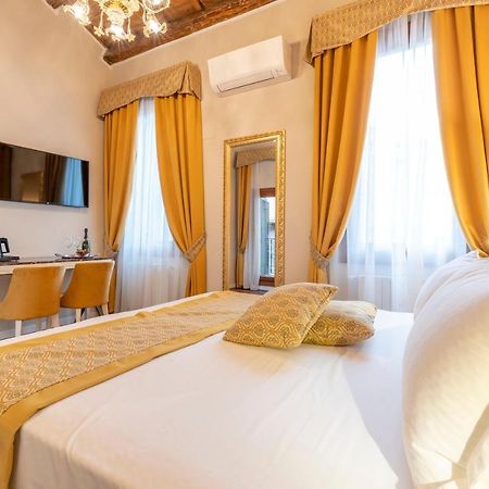 Residenza La Duchessa Deluxe Rooms Venise Extérieur photo