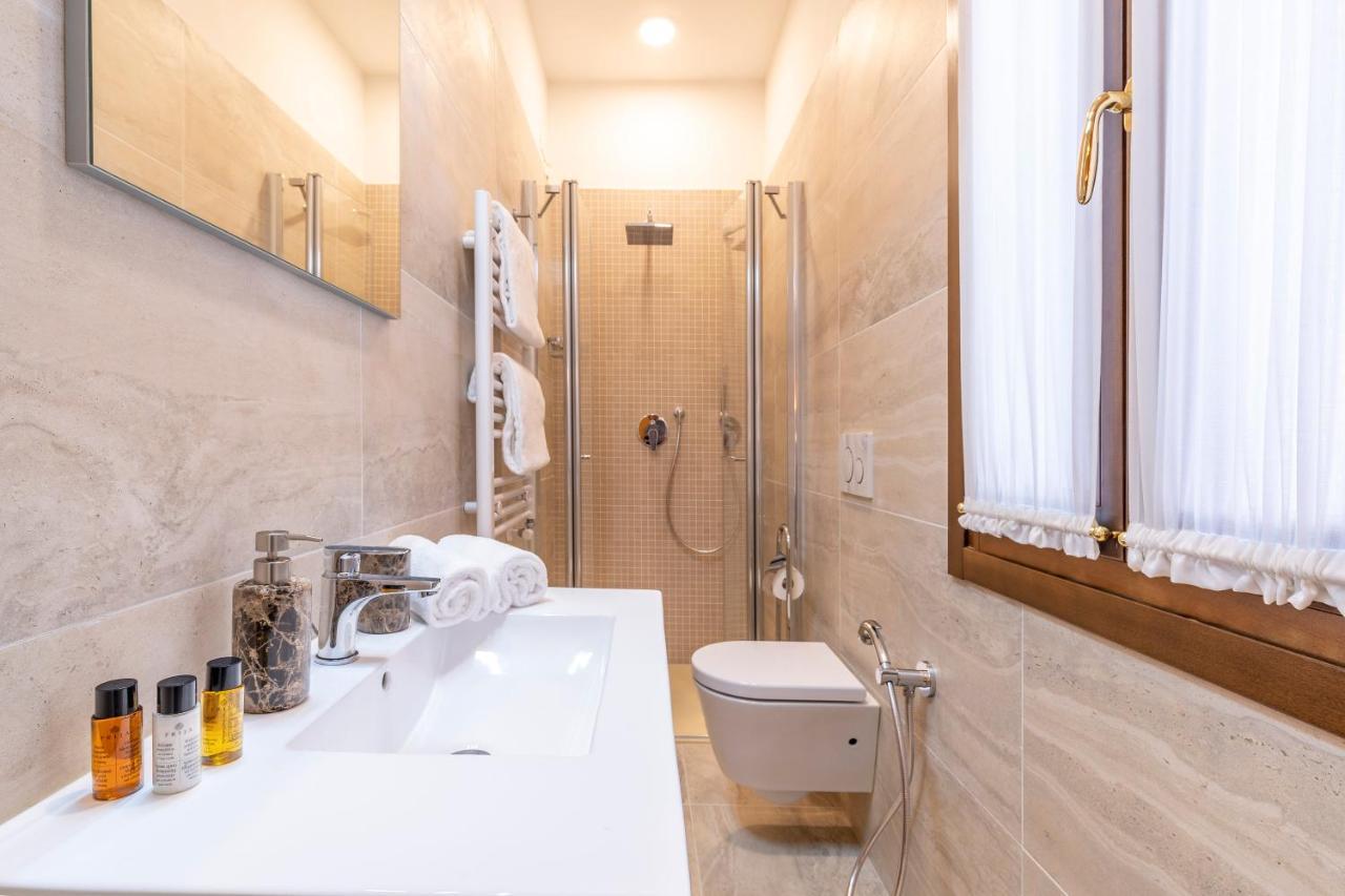 Residenza La Duchessa Deluxe Rooms Venise Extérieur photo