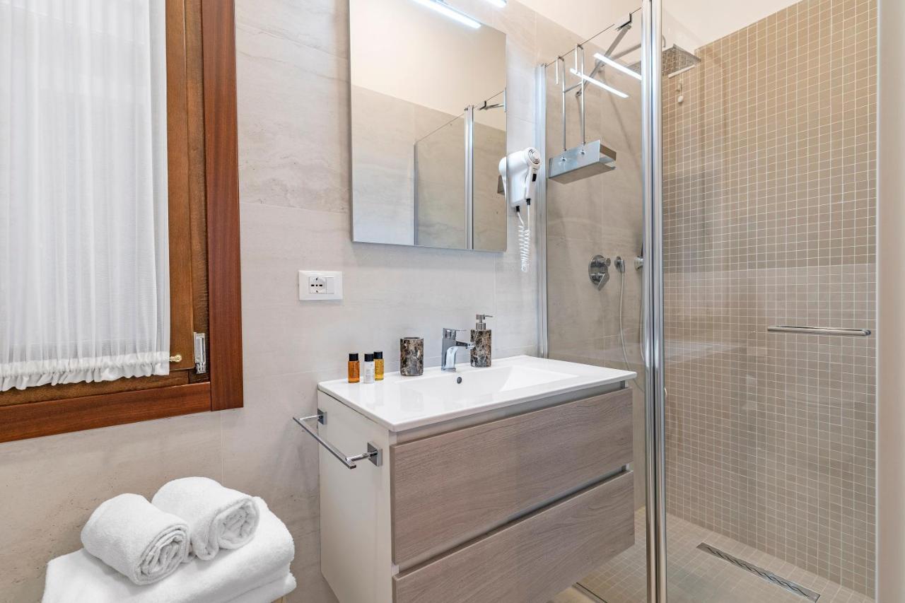 Residenza La Duchessa Deluxe Rooms Venise Extérieur photo