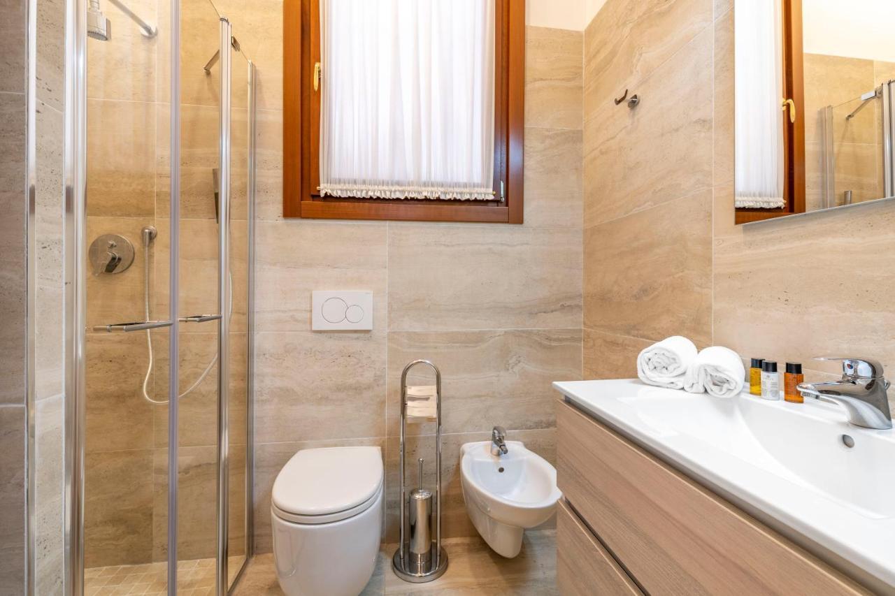 Residenza La Duchessa Deluxe Rooms Venise Extérieur photo