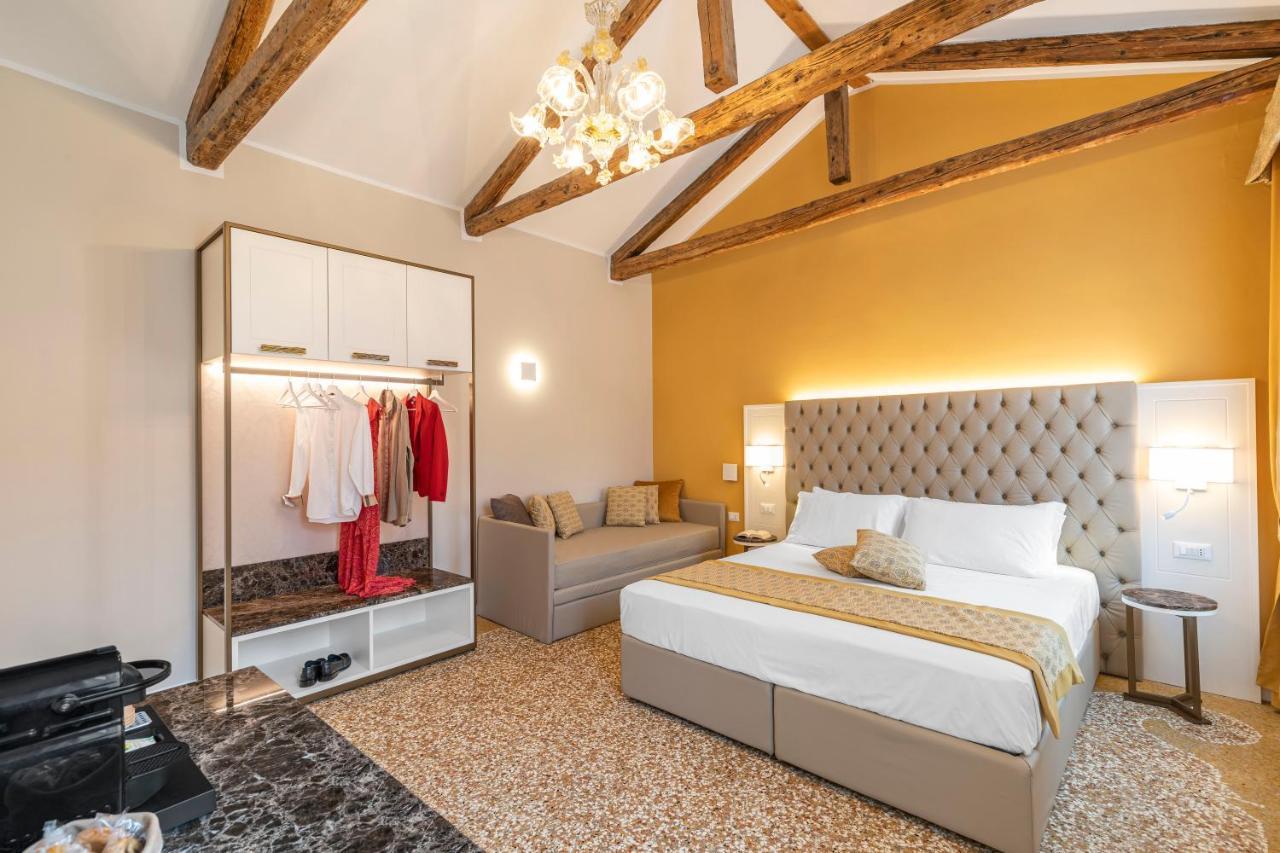 Residenza La Duchessa Deluxe Rooms Venise Extérieur photo